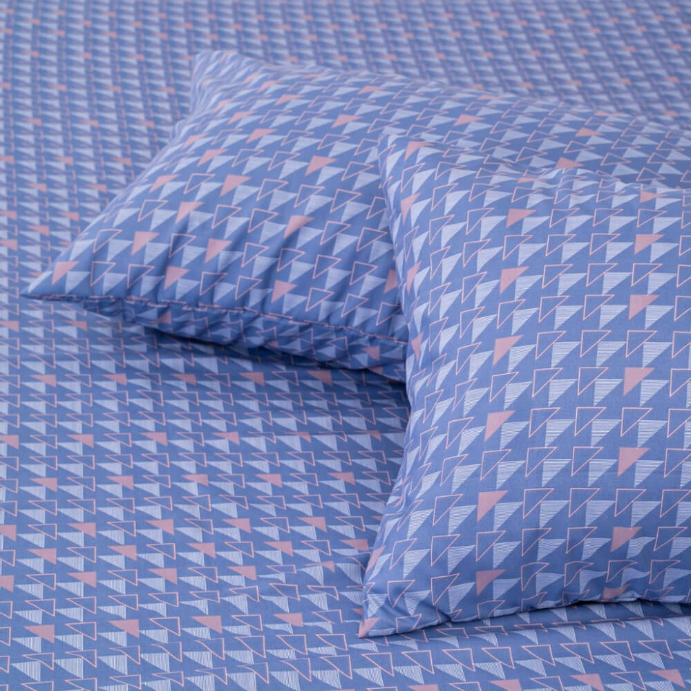 ชุดผ้าปูผ้านวม 5 ฟุต DARLING MATTRESS รุ่นแอบสแตรกต์ ลายสเตลล่า