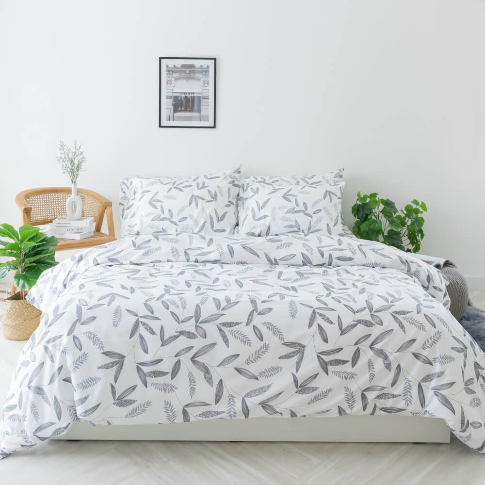 ชุดผ้าปูผ้านวม 5 ฟุต DARLING MATTRESS รุ่นลายดอกไม้ ลายลีฟ