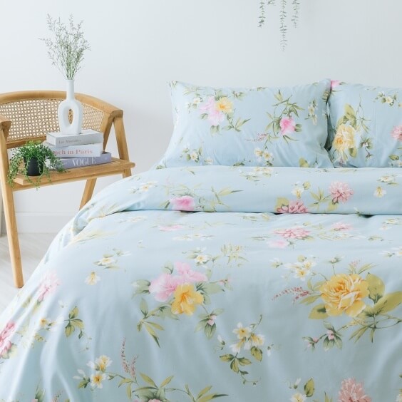 ชุดผ้าปูผ้านวม 6 ฟุต DARLING MATTRESS รุ่นลายดอกไม้ ลายซีเคร็ดการ์เด้น