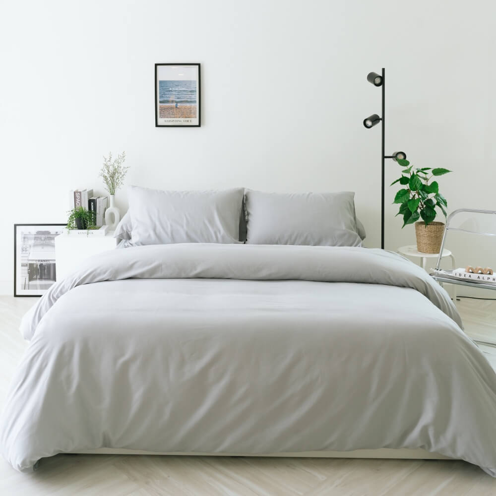 ชุดผ้าปูผ้านวม 5 ฟุต DARLING MATTRESS รุ่นสีพื้น สีเทาอ่อน