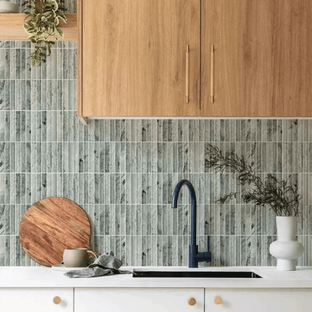 โมเสคหินธรรมชาติ TIMELESS TILES รุ่น LUNE 30.5X30 ซม. สีเขียว EMERALD GREEN โมเสกแท่งทรงโค้งครึ่งวงกลม_5