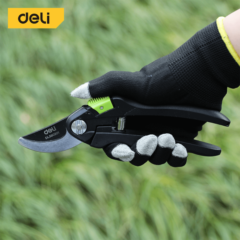 กรรไกรตัดกิ่ง DELI EDL580201-GN-01 8.5นิ้ว สีเขียว