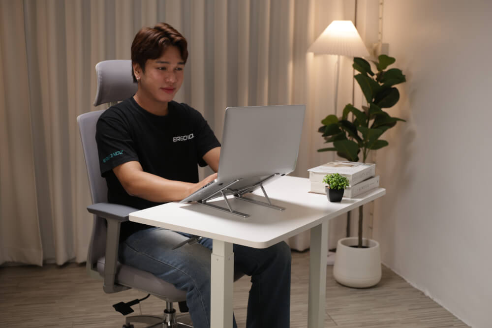 โต๊ะอเนกประสงค์เคลื่อนที่ มีล้อเลื่อน ERGONOZ EGN-STA07-W, สีขาว (MULIT-PURPOSE MOBILE DESK)_8