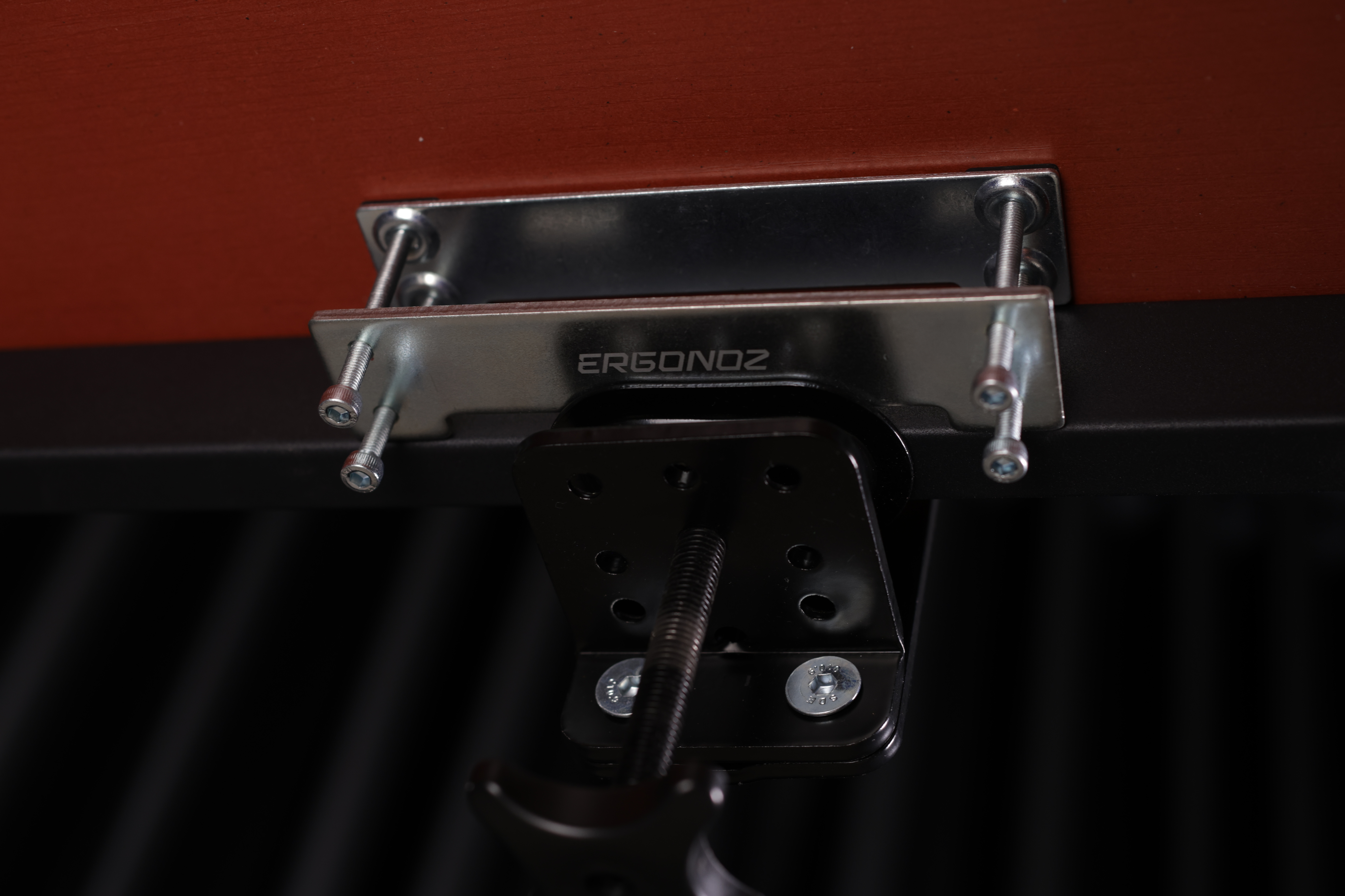 อุปกรณ์เสริมขาจับจอคอมแบบหนีบ ERGONOZ EGN-ACC20, สีเงิน (CLAMP BASE ADAPTER)_7