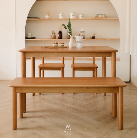โต๊ะทานข้าวไม้ยางพาราแท้ 4 ที่นั่ง MAAI DESIGN  รุ่น KAZOKU TABLE สีโอ๊ค