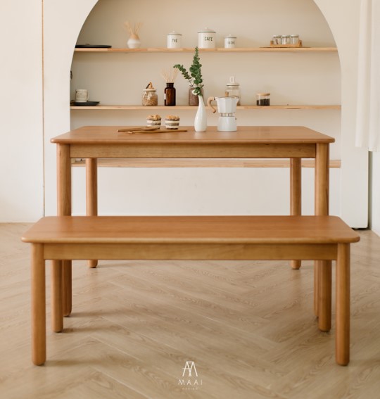 โต๊ะทานข้าวไม้ยางพาราแท้ 4 ที่นั่ง MAAI DESIGN  รุ่น KAZOKU TABLE สีโอ๊ค