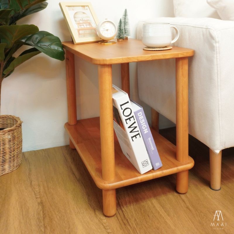 โต๊ะข้างไม้ยางพารา MAAI DESIGN รุ่น AKINO SIDE TABLE สีโอ๊ค