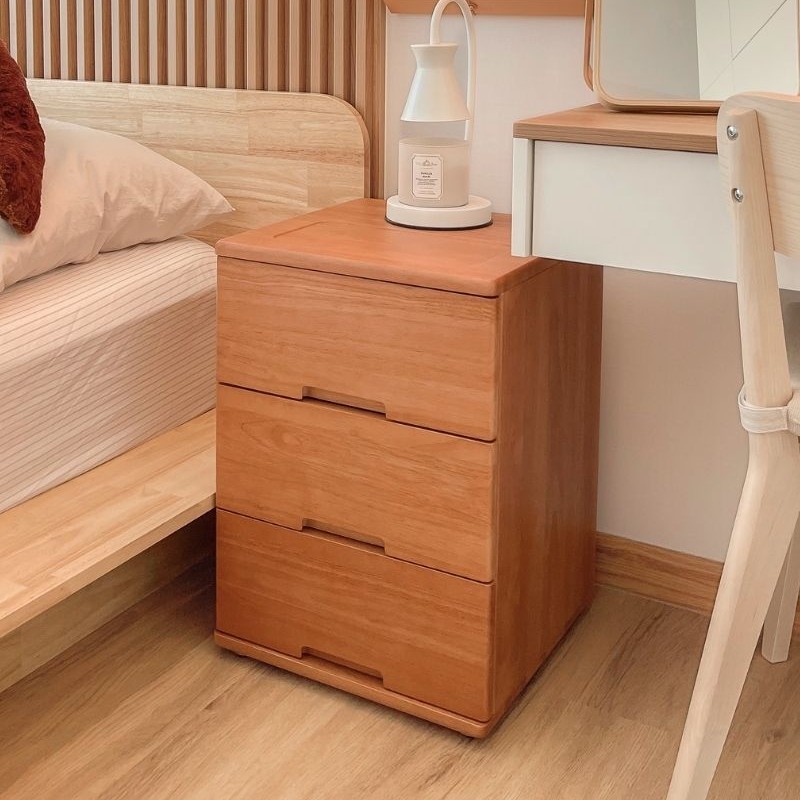 ตู้ลิ้นชักไม้ยางพารา MAAI DESIGN รุ่น SANTO SIDE TABLE สีโอ๊ค