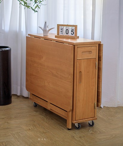 โต๊ะทานข้าวไม้ยางพาราแท้พับเก็บได้ MAAI DESIGN  รุ่น BUTTERFLY ONLY TABLE สีโอ๊ค