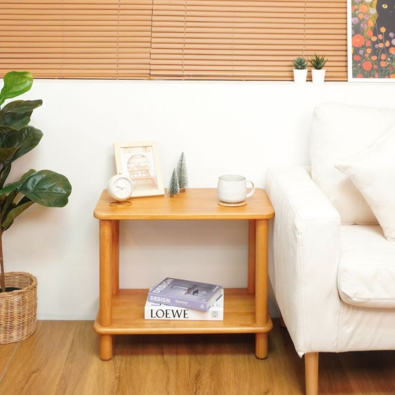 โต๊ะข้างไม้ยางพารา MAAI DESIGN รุ่น AKINO SIDE TABLE สีโอ๊ค