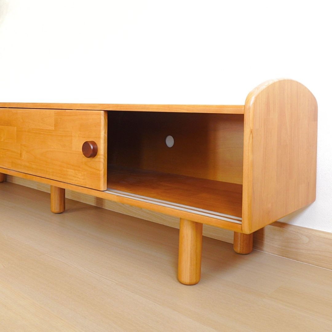 ชั้นวางทีวีไม้ยางพารา MAAI DESIGN รุ่น KIYOKO SIDEBOARD M 150 สีโอ๊ค_1
