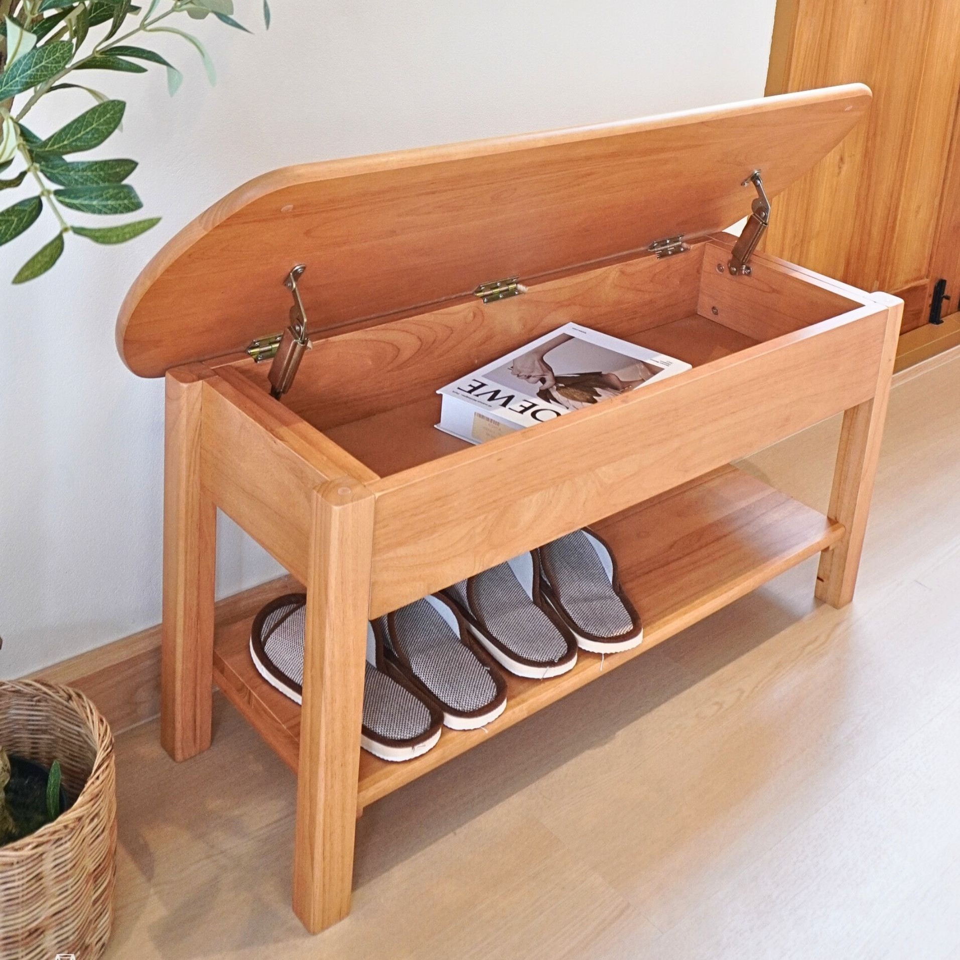 ม้านั่งใส่รองเท้าไม้ยางพารา MAAI DESIGN รุ่น SHUSU BENCH  สีโอ๊ค_4