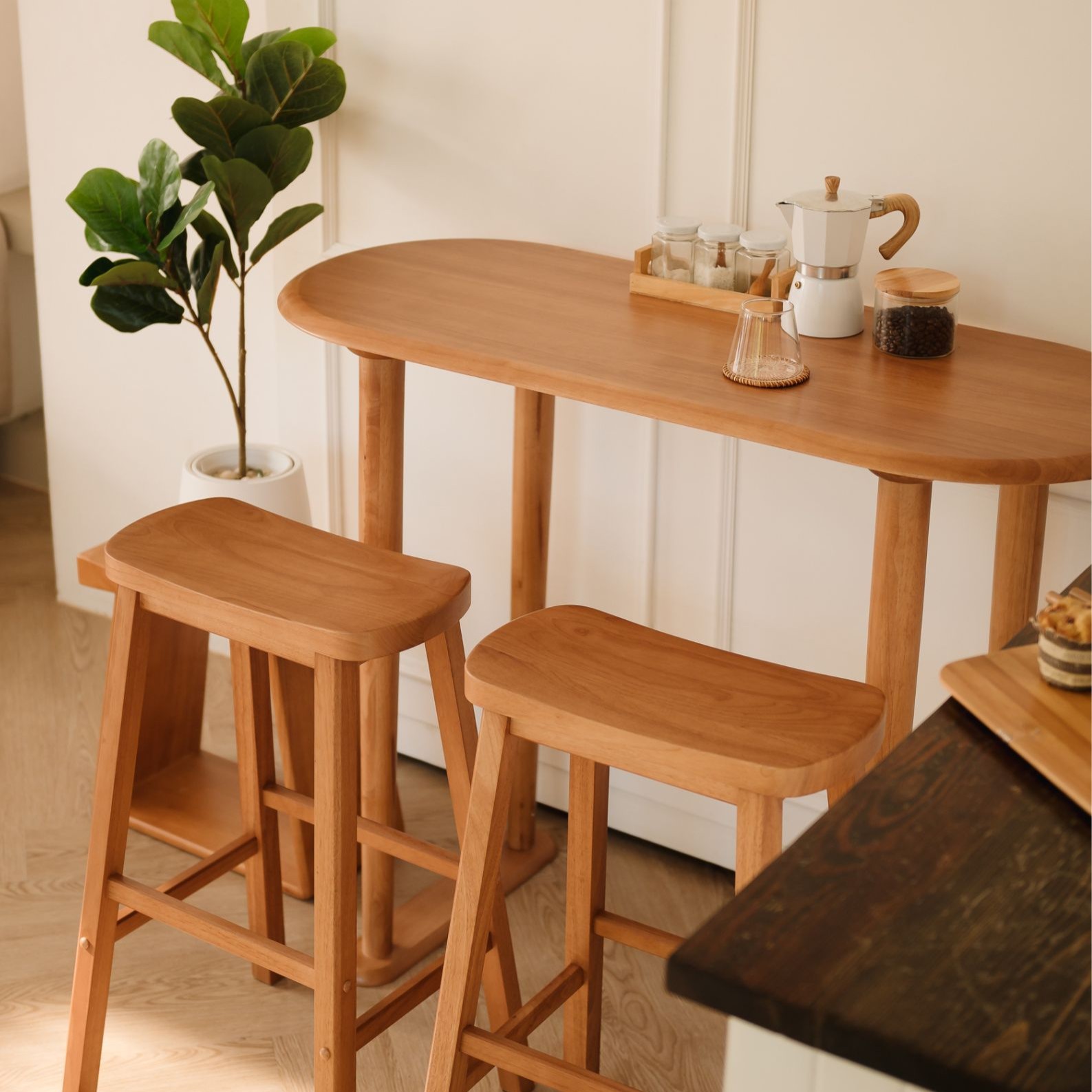 โต๊ะบาร์ไม้ยางพารา MAAI DESIGN รุ่น CHIRU BAR TABLE สีโอ๊ค_4