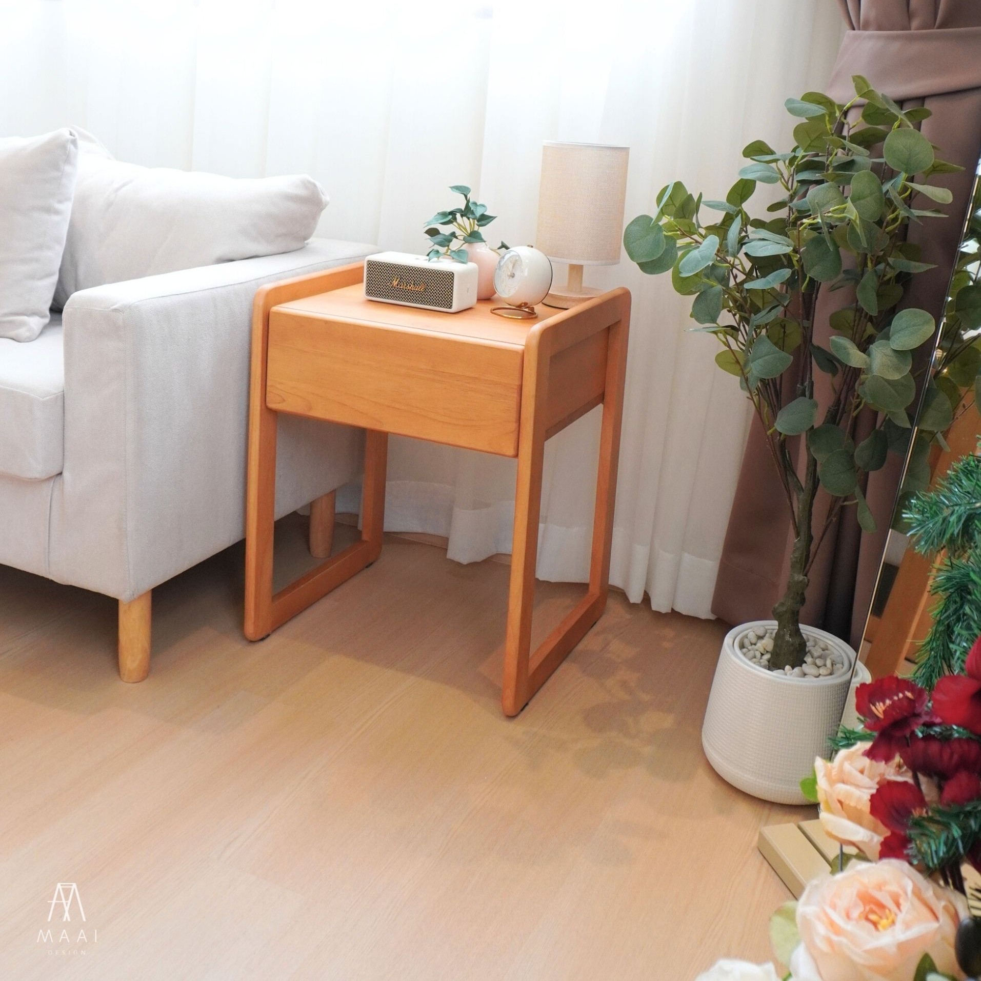 ตู้ลิ้นชักข้างเตียงไม้ยางพารา MAAI DESIGN รุ่น UCHU SIDE TABLE สีโอ๊ค_6