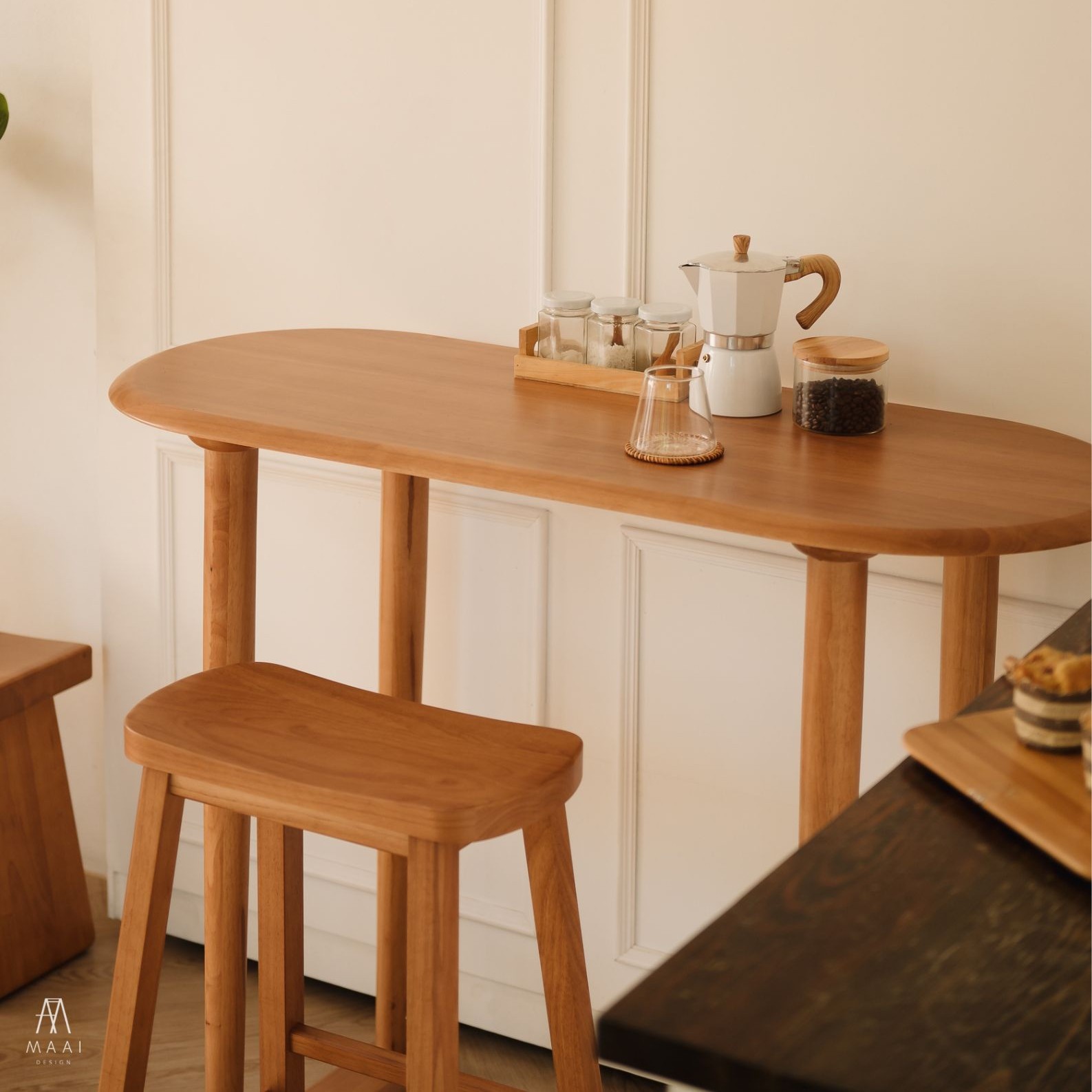 โต๊ะบาร์ไม้ยางพารา MAAI DESIGN รุ่น CHIRU BAR TABLE สีโอ๊ค_8