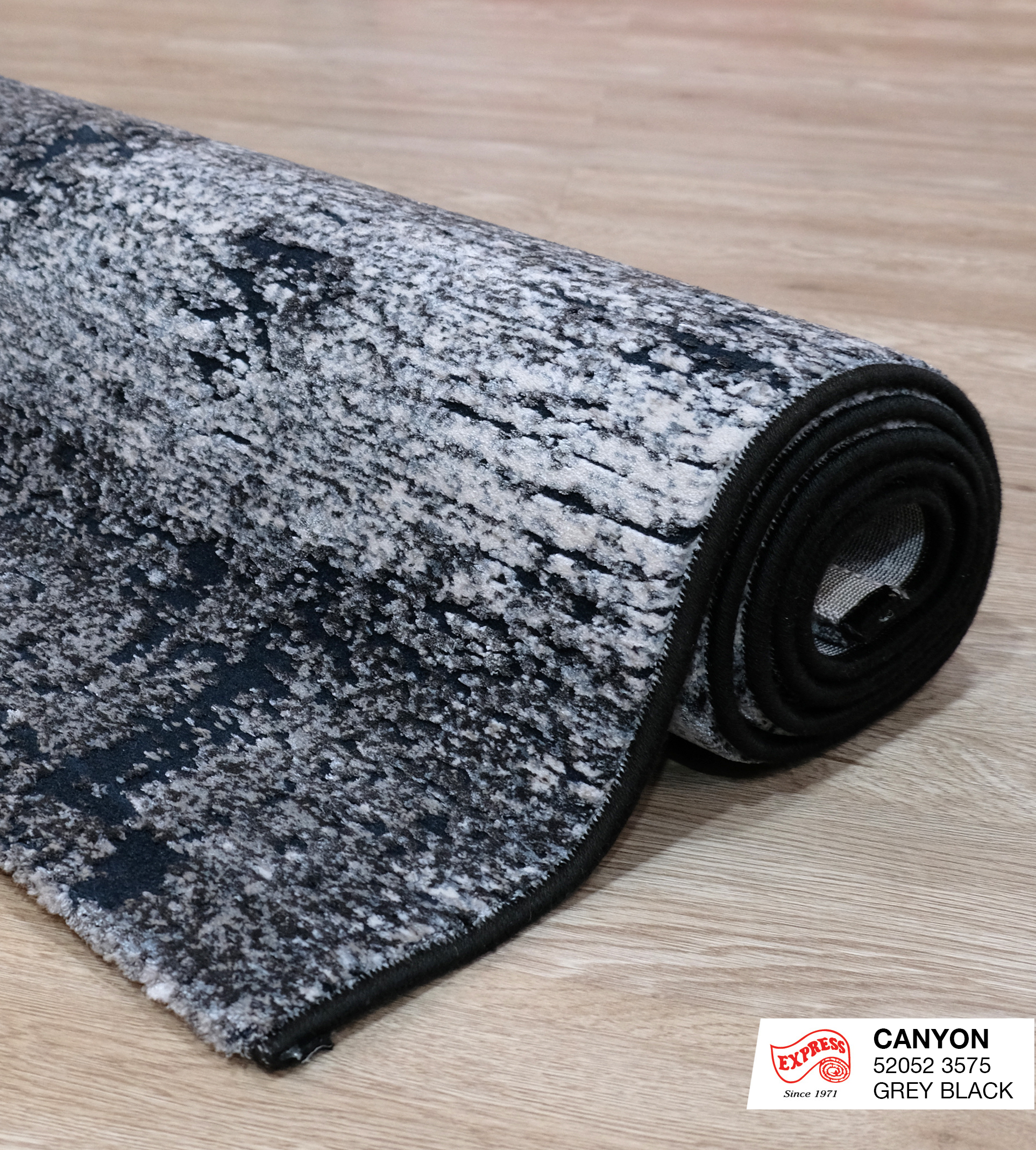 พรมปูพื้น EXPRESS CARPET รุ่น Canyon รหัส 52052 3575 ขนาด 160x230 ซม.หนา 11 มม. สีเทาดำ