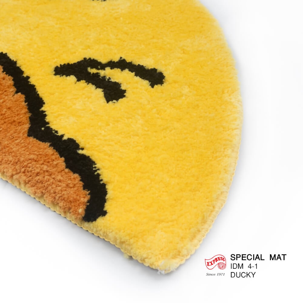 พรมเช็ดเท้าลายน้องเป็ดเหลือง EXPRESS CARPET รุ่น IDM4-1 ขนาด43X75 ซม. หนา 10-16 มม. สีเหลือง 