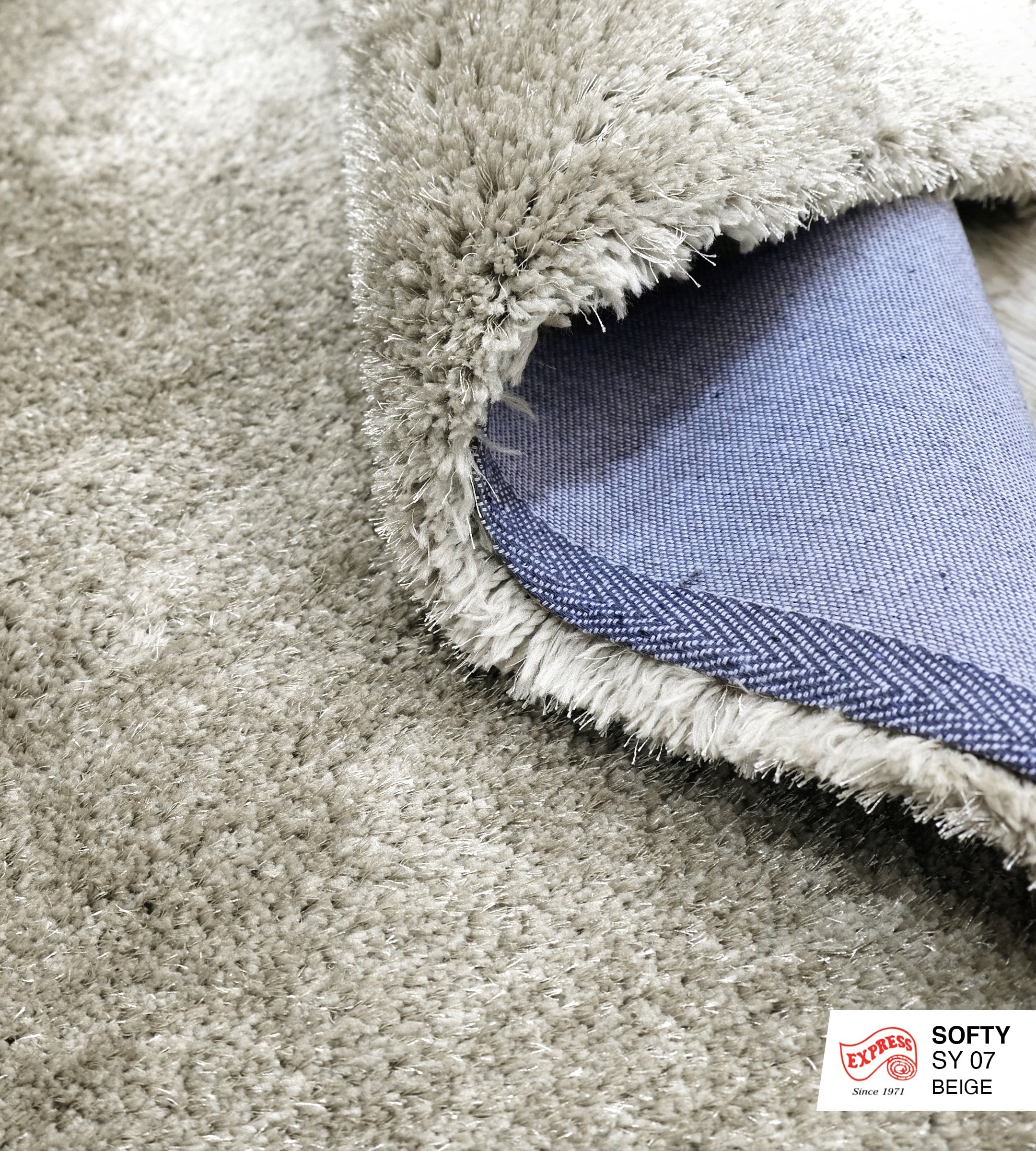 พรมปูพื้น EXPRESS CARPET รุ่น Softy รหัส SY07 ขนาด 200X290 ซม. หนา 30 มม. สีเบจ